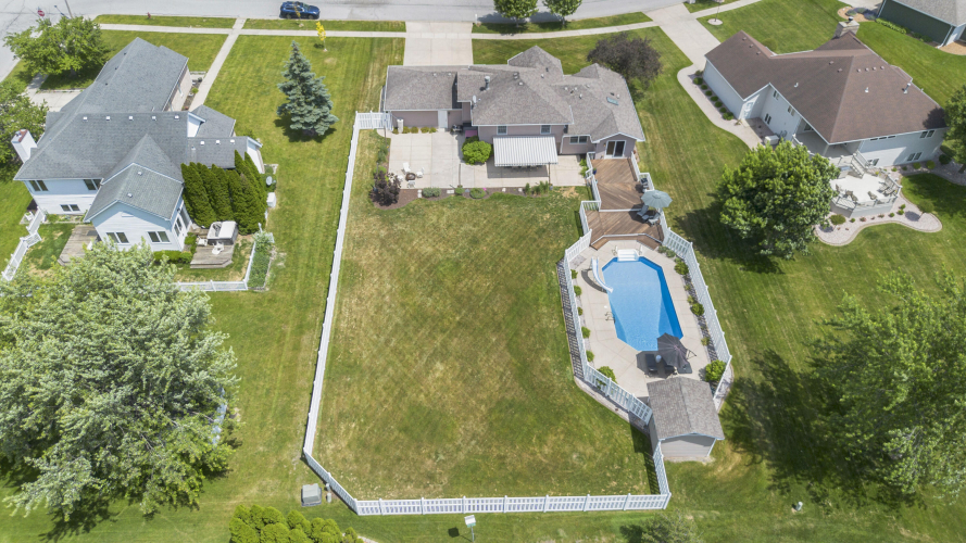 Listing Image 64