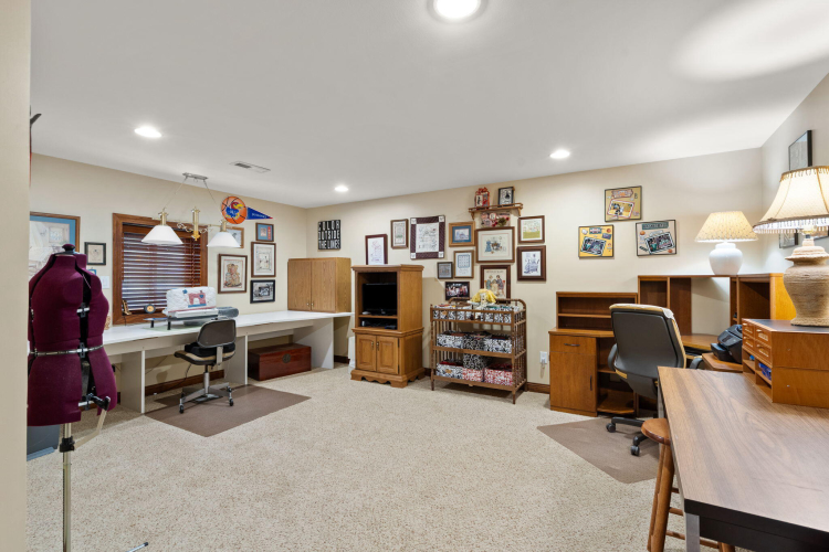 Listing Image 39