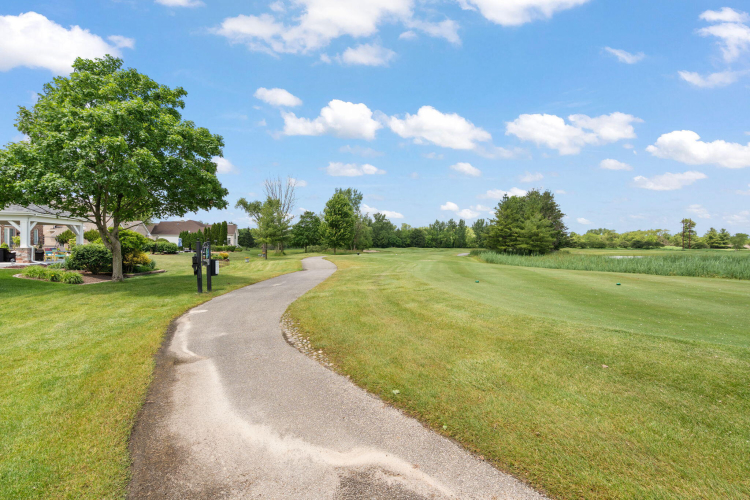 Listing Image 45