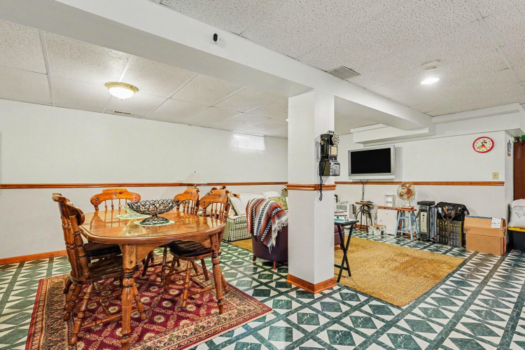 Listing Image 31
