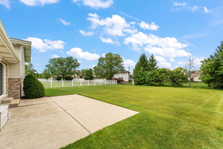 Listing Image 27