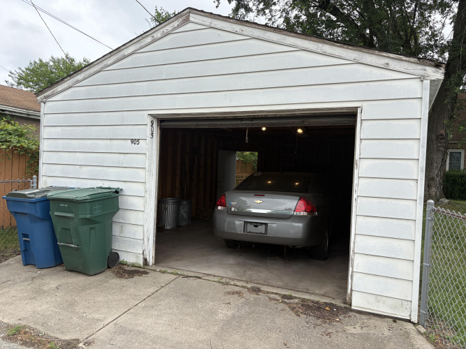 Listing Image 25