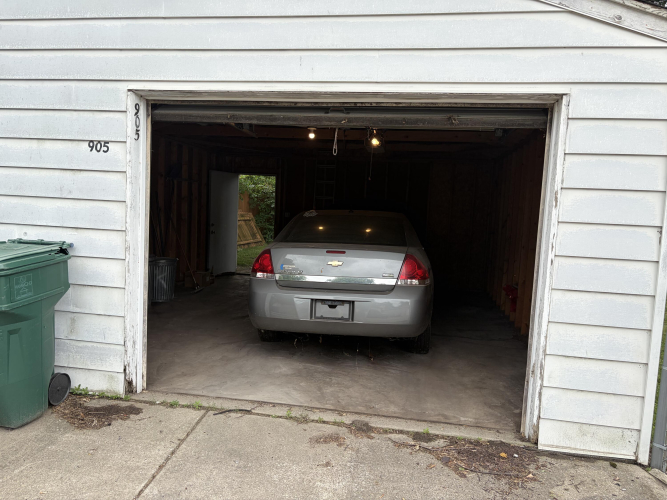 Listing Image 26