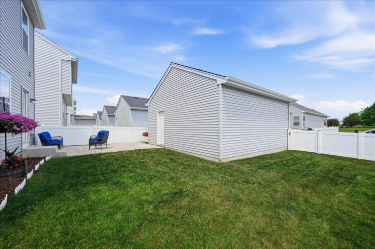 Listing Image 27