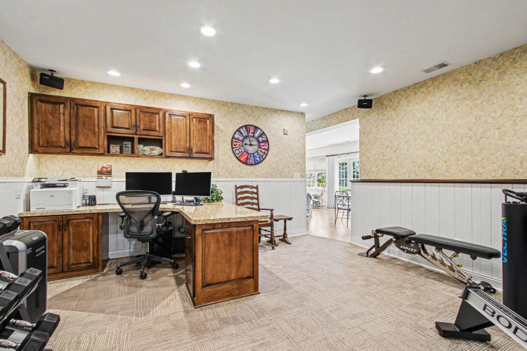 Listing Image 31