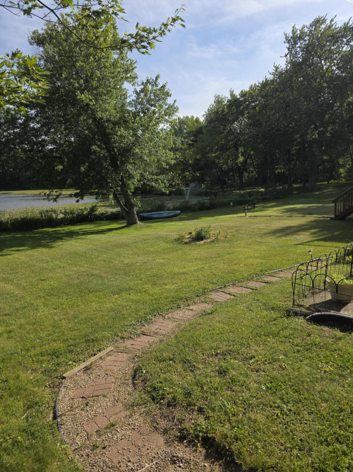 Listing Image 19