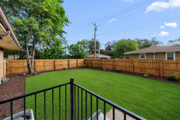 Listing Image 19