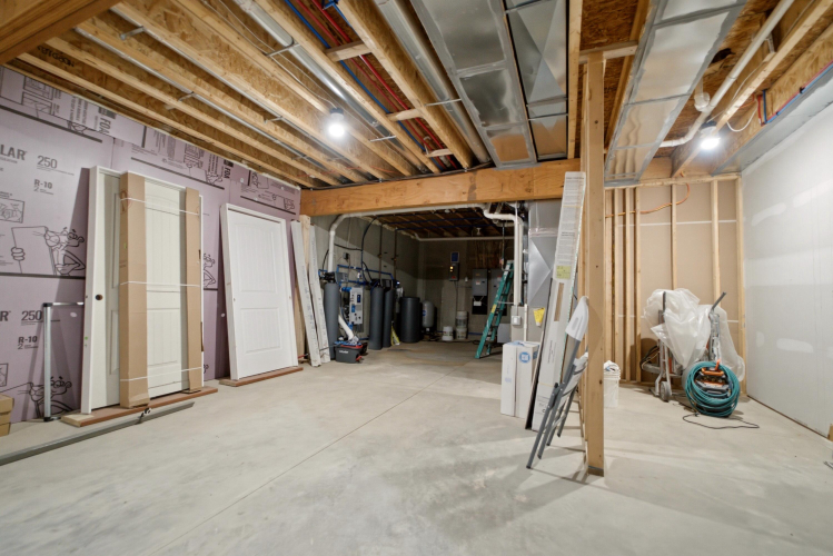 Listing Image 53