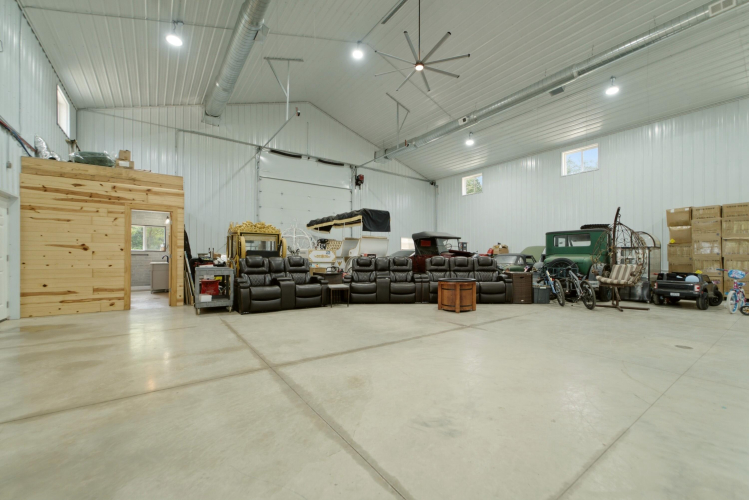 Listing Image 70