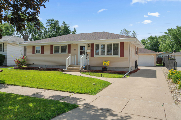 Listing Image 18