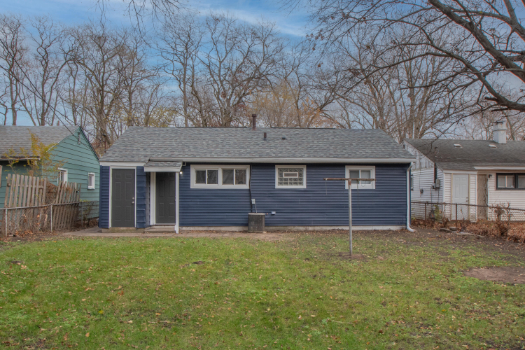 Listing Image 18