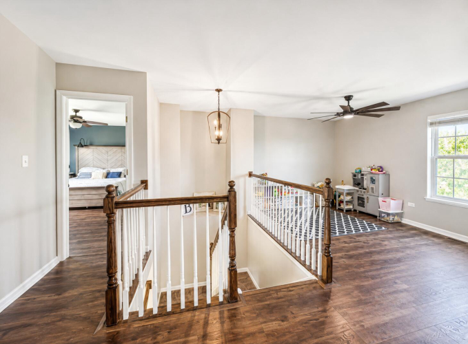 Listing Image 20