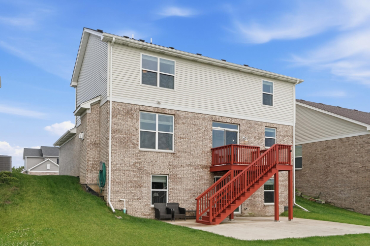 Listing Image 5