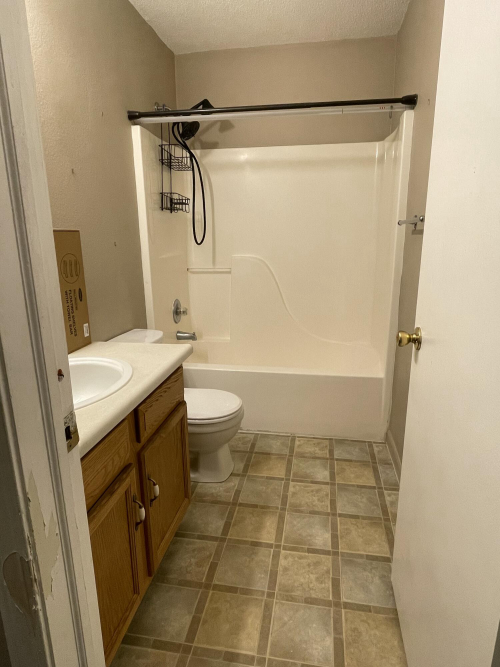 Listing Image 33