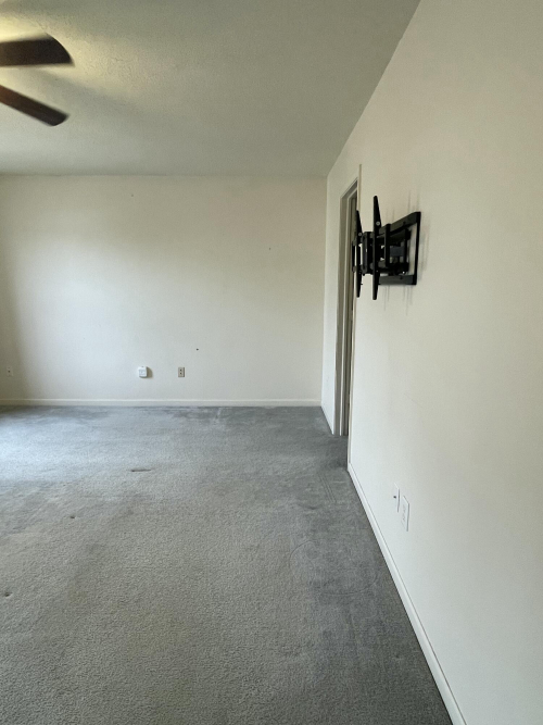 Listing Image 41