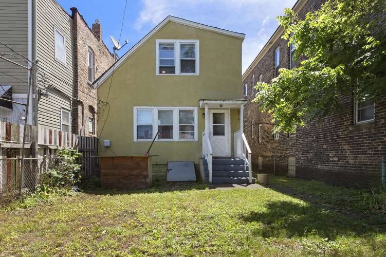 Listing Image 21