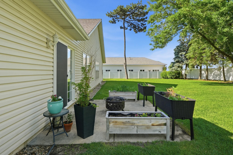 Listing Image 25