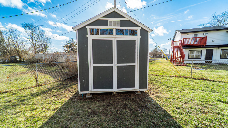 Listing Image 6