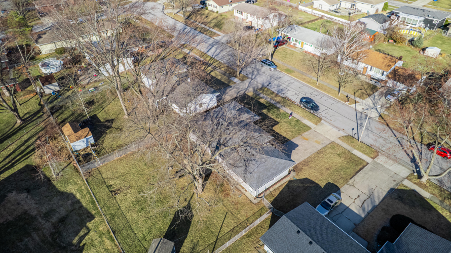 Listing Image 10