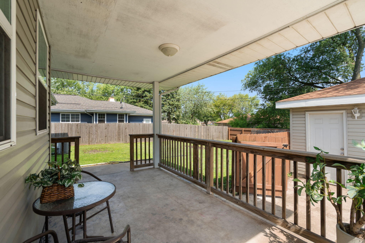 Listing Image 22