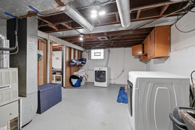 Listing Image 25