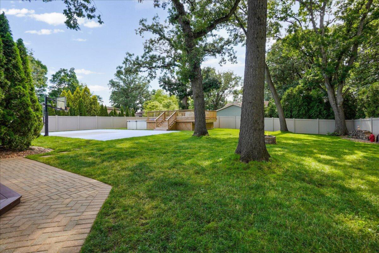 Listing Image 53