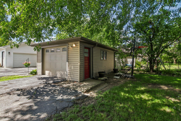 Listing Image 31