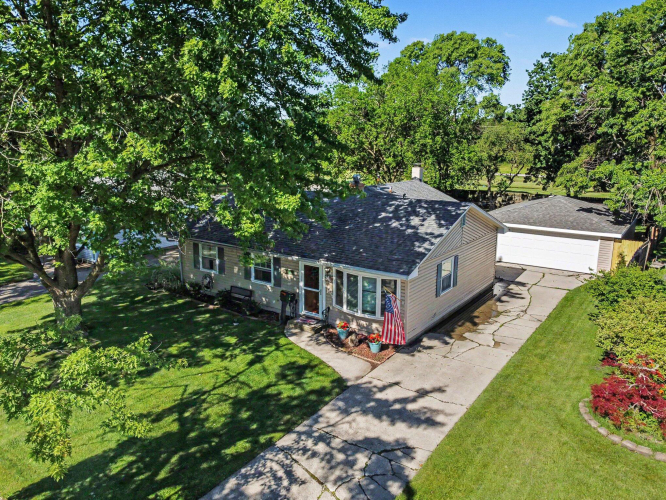 Listing Image 25