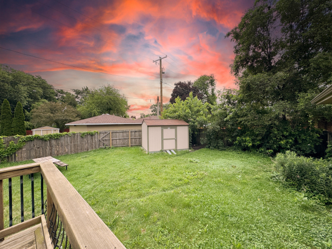 Listing Image 32