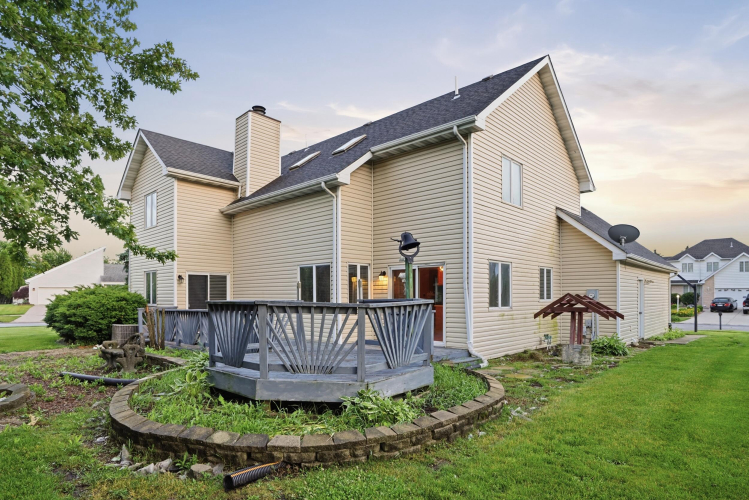 Listing Image 22