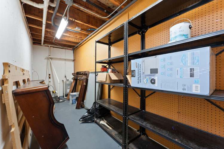 Listing Image 41