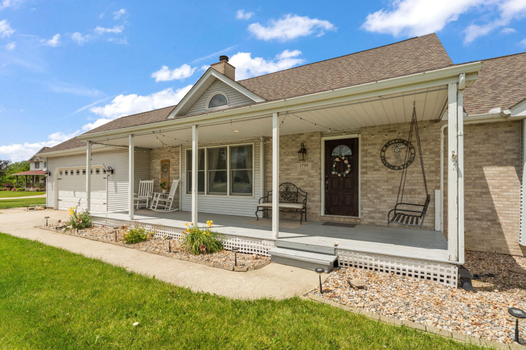Listing Image 50