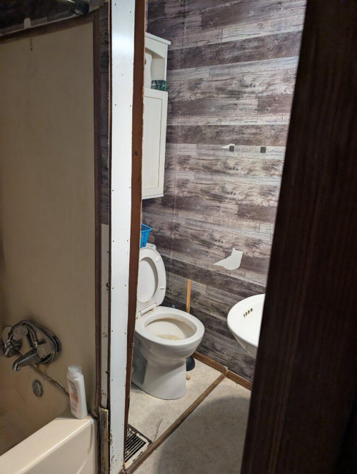 Listing Image 5