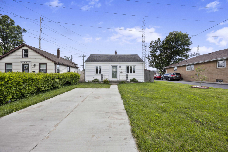 Listing Image 21