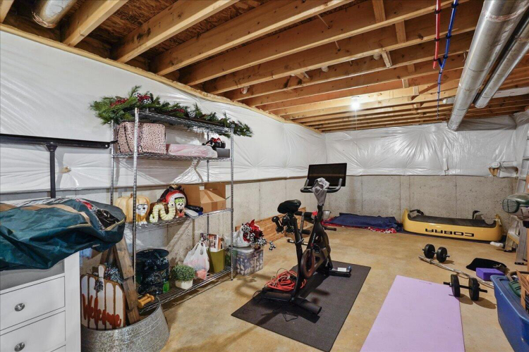 Listing Image 31
