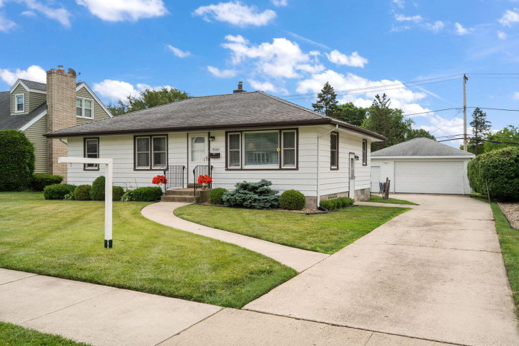 Listing Image 23