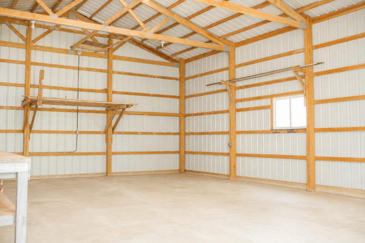 Listing Image 24