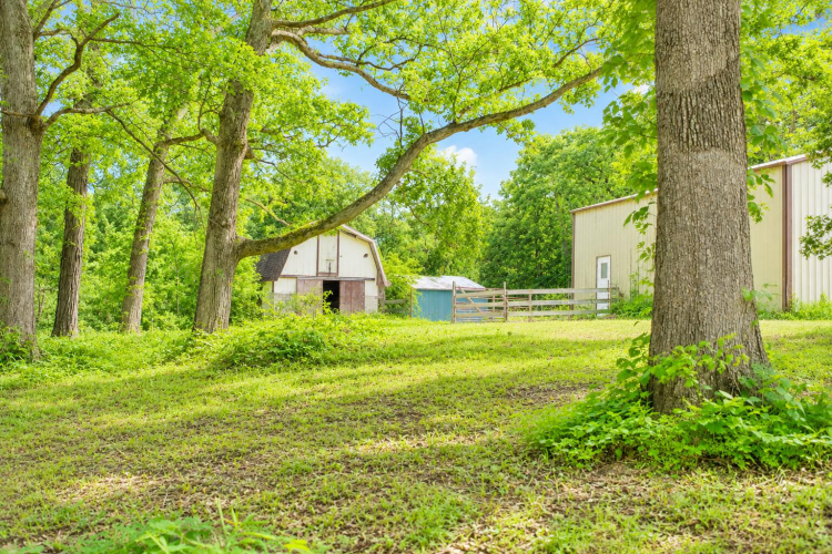 Listing Image 27