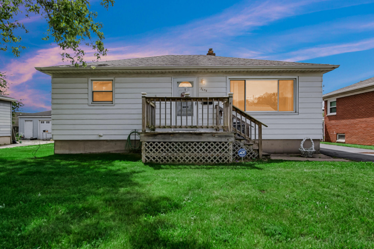 Listing Image 2