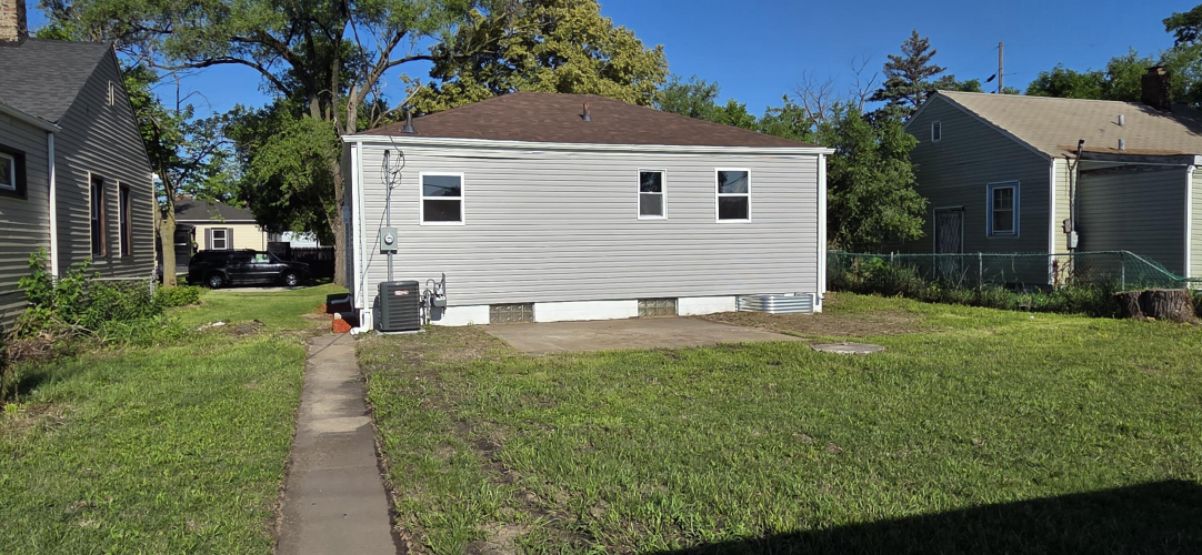 Listing Image 55