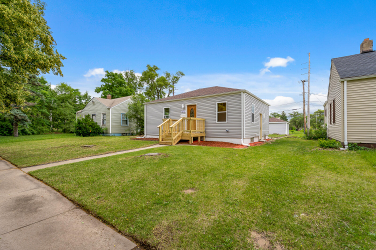 Listing Image 70