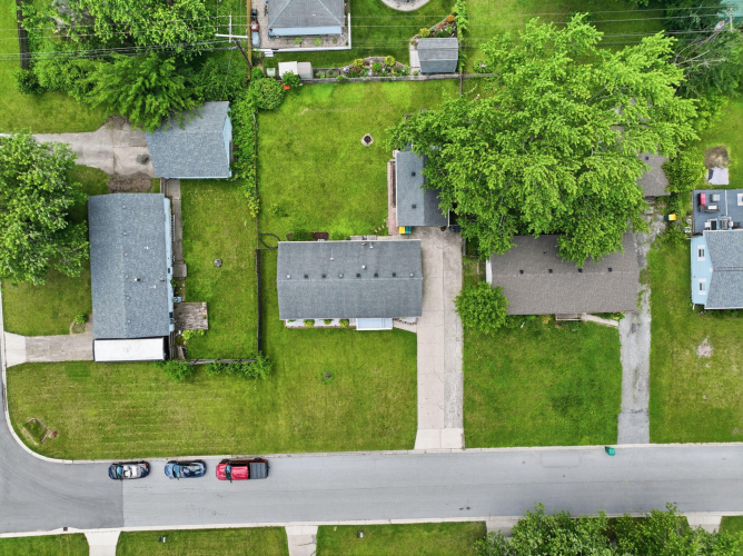 Listing Image 17