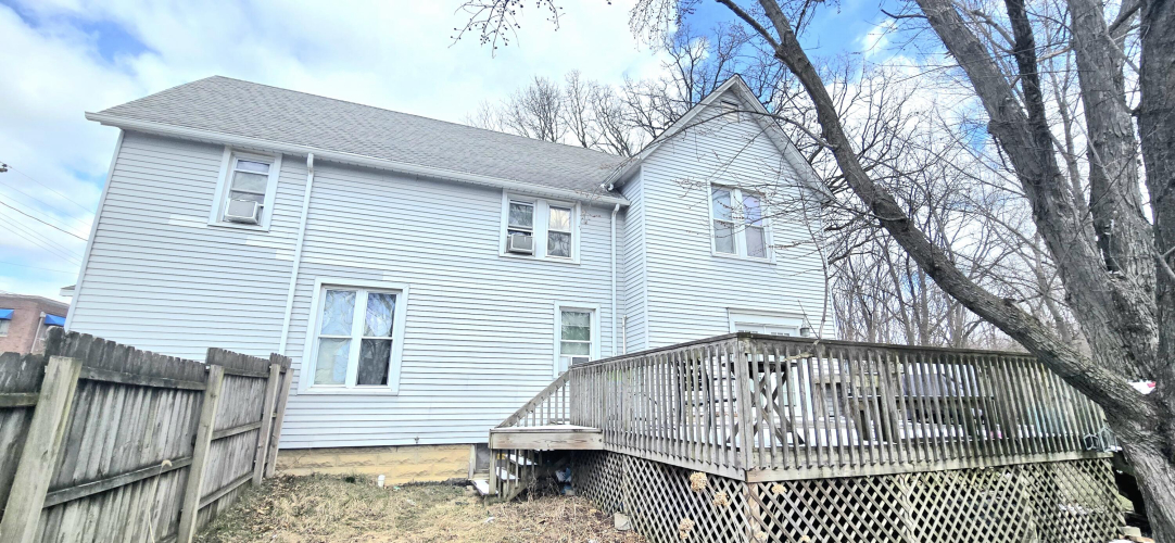 Listing Image 3