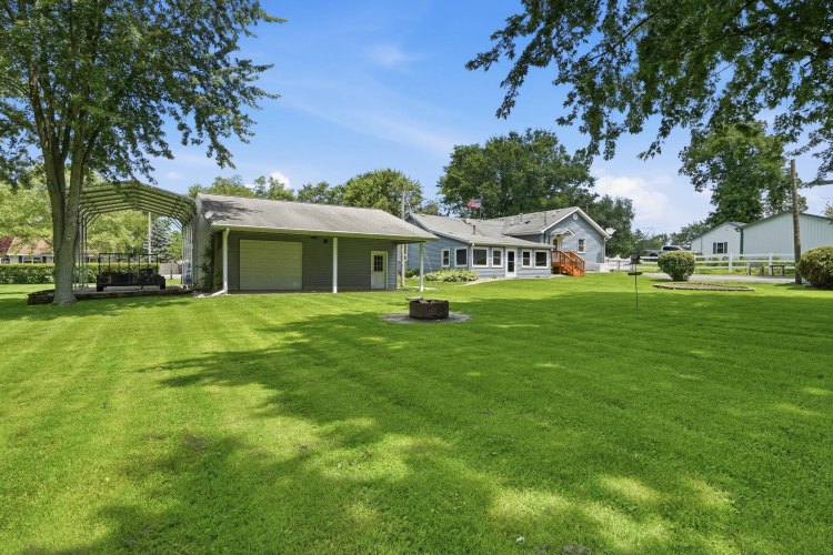 Listing Image 22