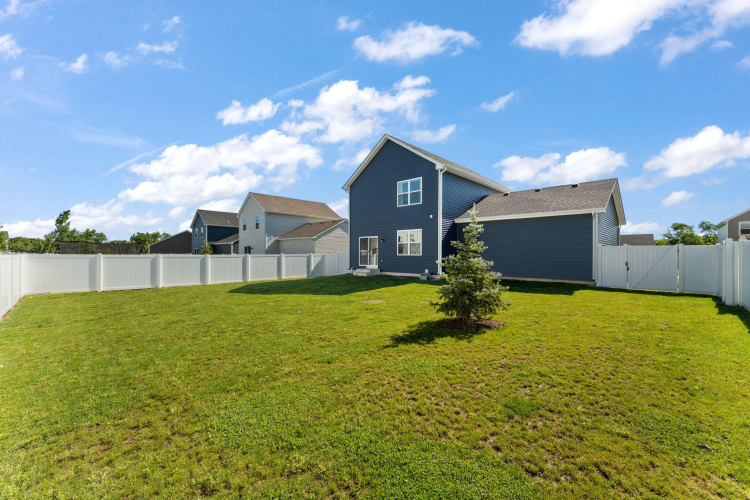 Listing Image 28