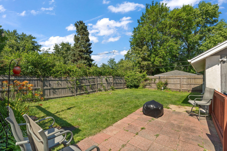 Listing Image 24