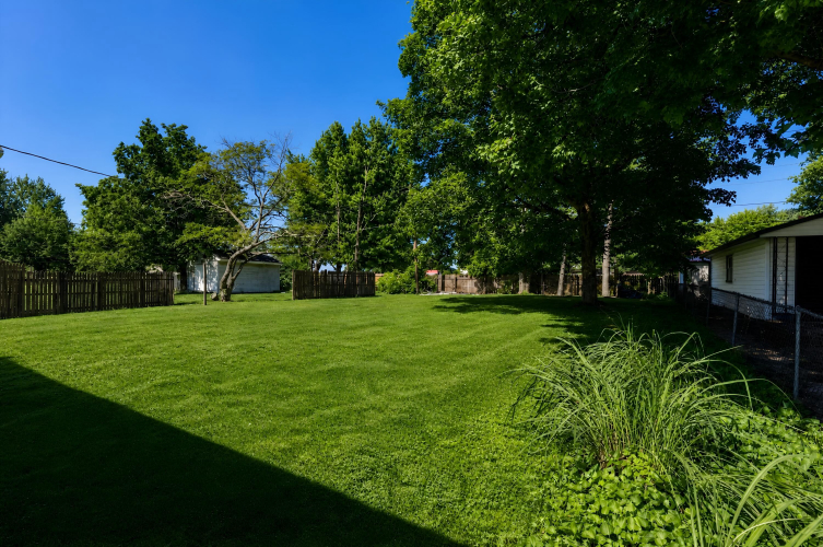 Listing Image 16