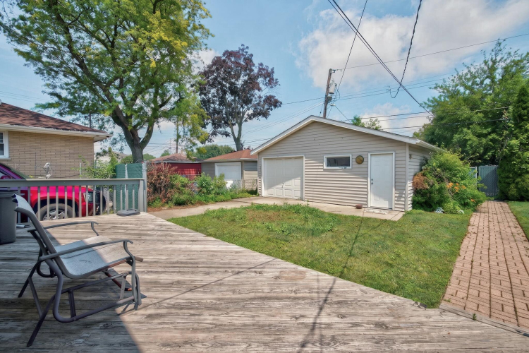 Listing Image 27