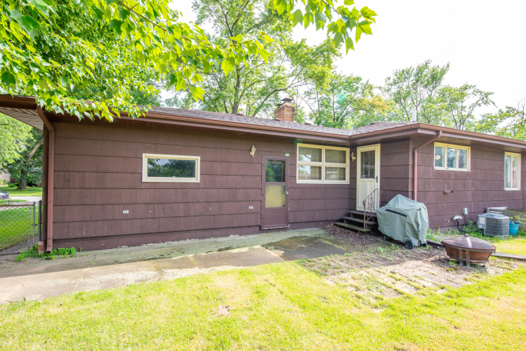 Listing Image 37
