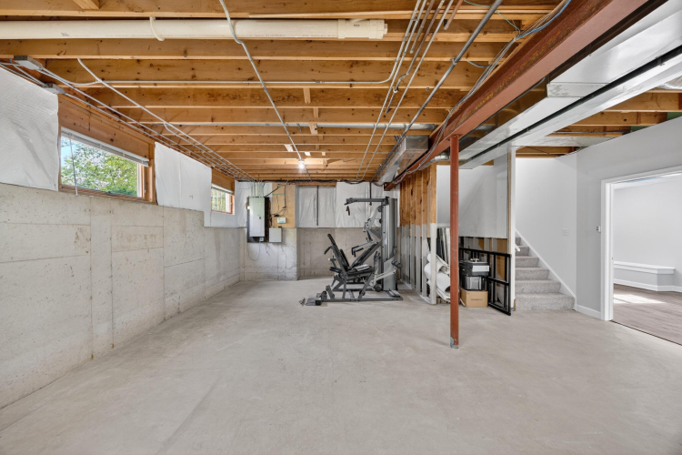 Listing Image 53